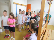 Manó Suli: Vidám ismerkedés az iskolával